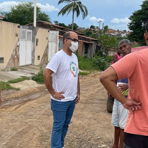 Pedro Americo Feira de Santana (Nos Bairros) (1).jpg_0000_Pedro Americo Feira de Santana (visita grabriela alexandre rua